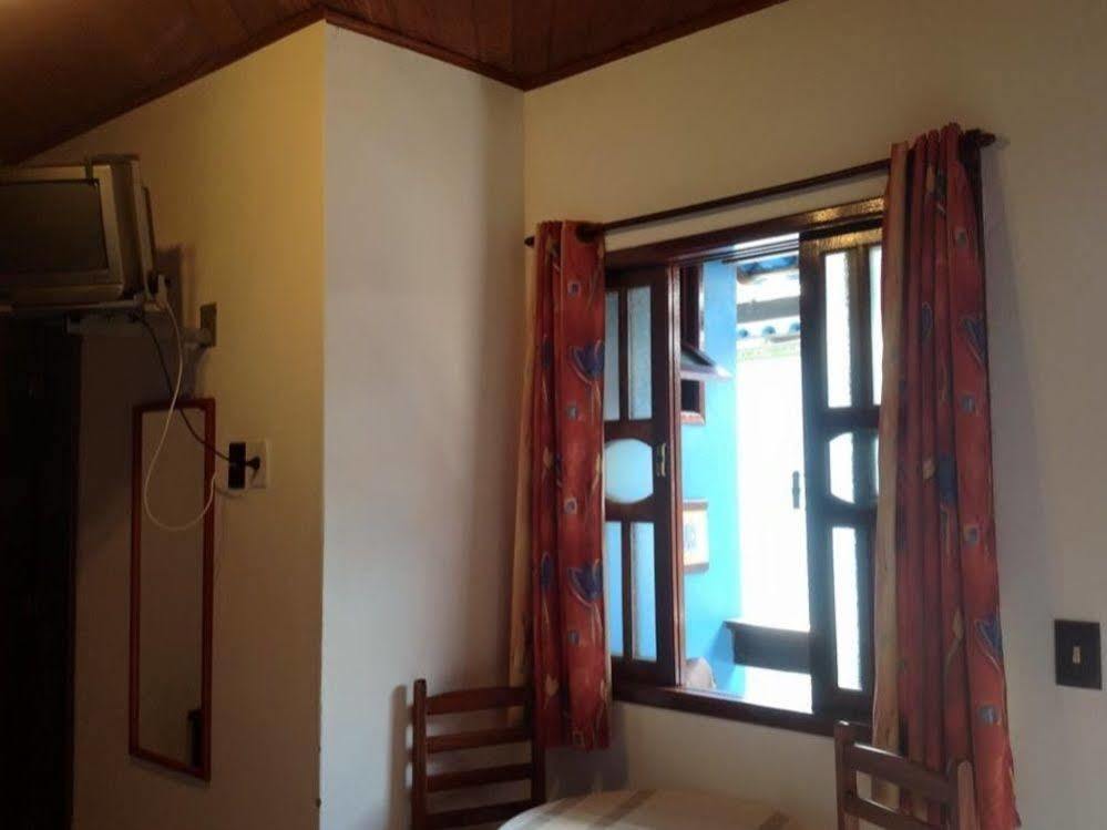 Telhado Azul Inn 2*