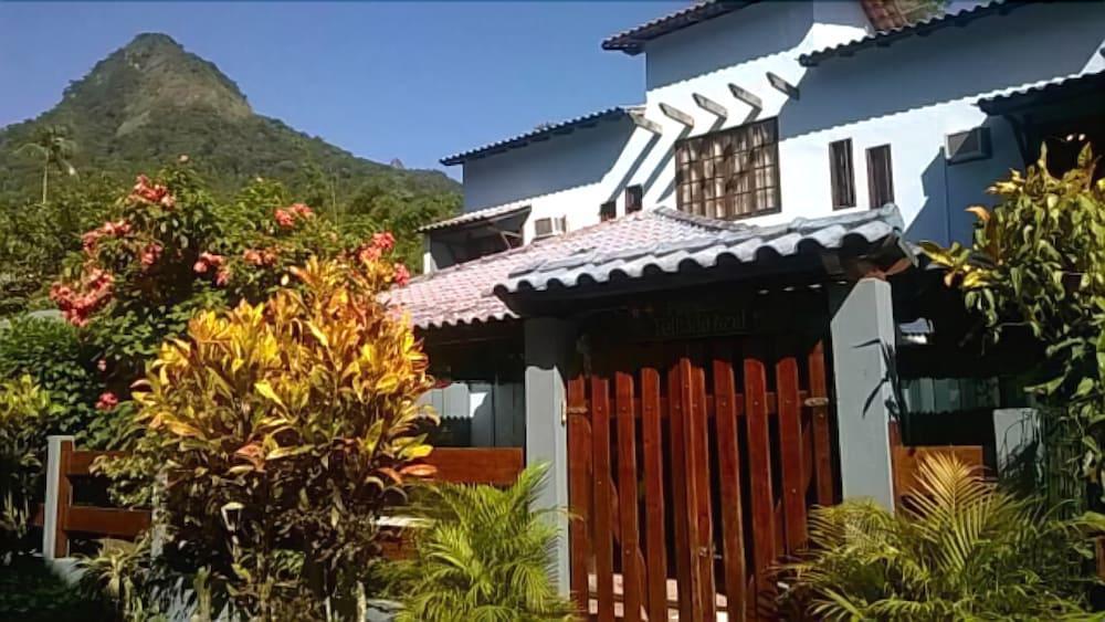 Inn Telhado Azul 2*